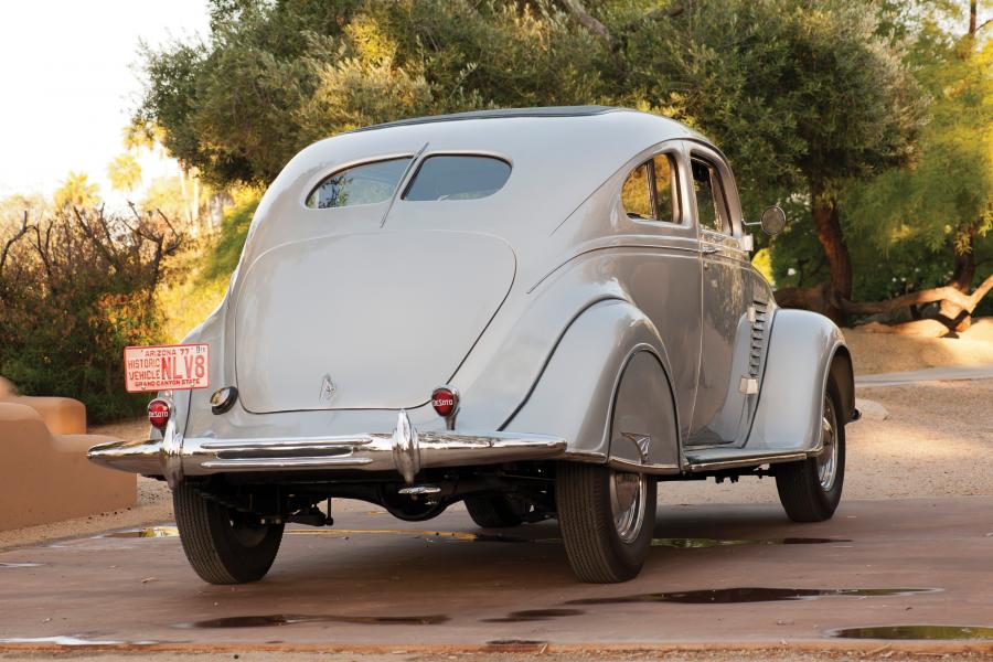  DeSoto Airflow Coupe (SE) 1934 года  (фото 27 из 42)